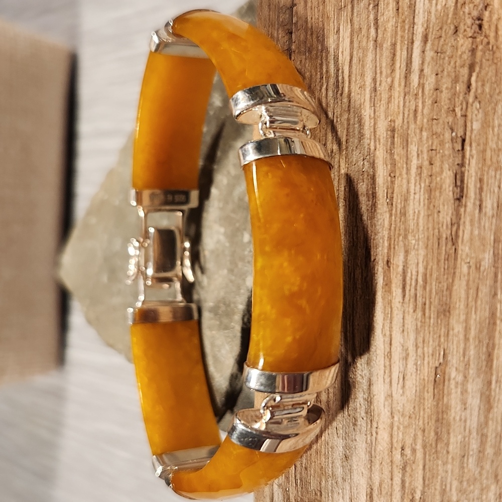 Yellow Jade And Sterling Silver Bracelet. NWOT